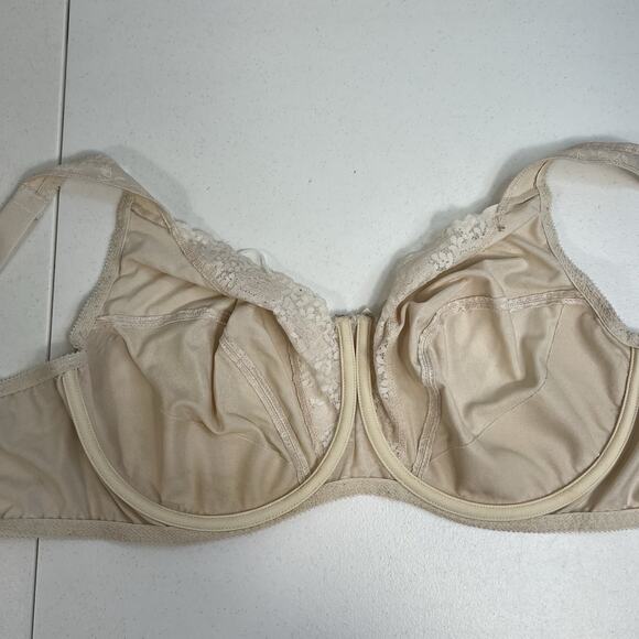 Playtex 40DD Bra Secrets Lifts & Supports Underwire Unlined Full Coverage 4422 - Picture 9 of 13